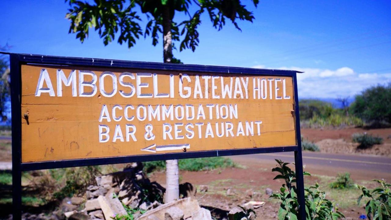 Amboseli Gateway Hotel Kimana エクステリア 写真
